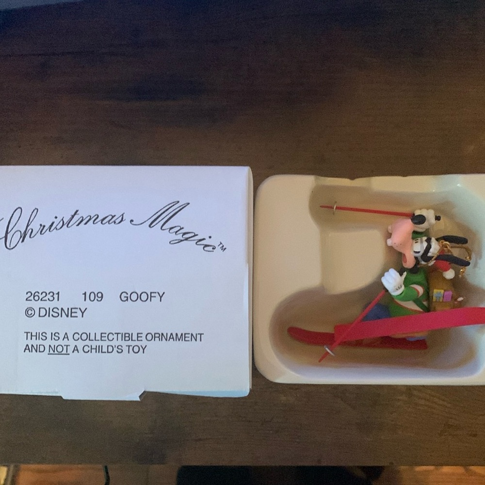 Disney Christmas Magic by Grolier “Goofy” ornament. EUC in original box.